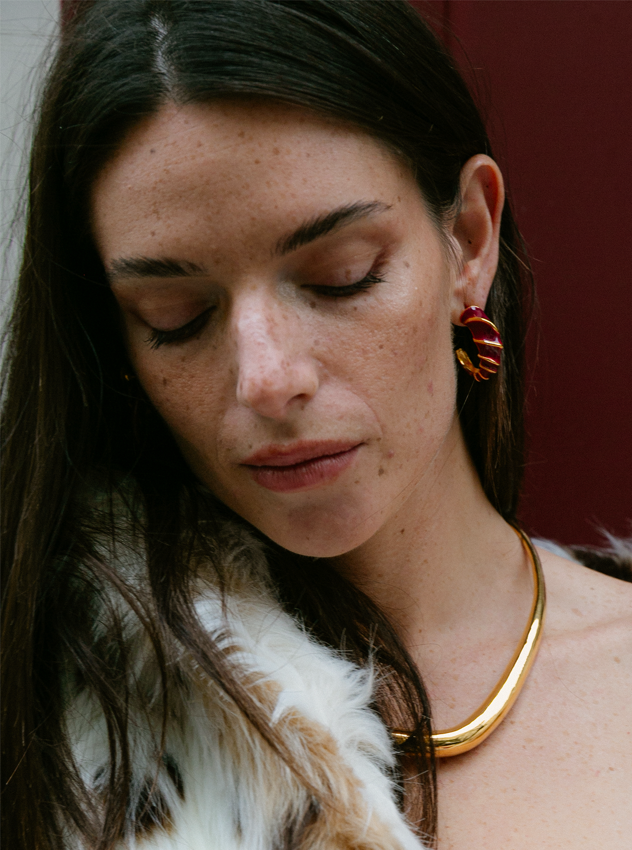 Juicy Faun Mini Hoops - Midnight Maroon