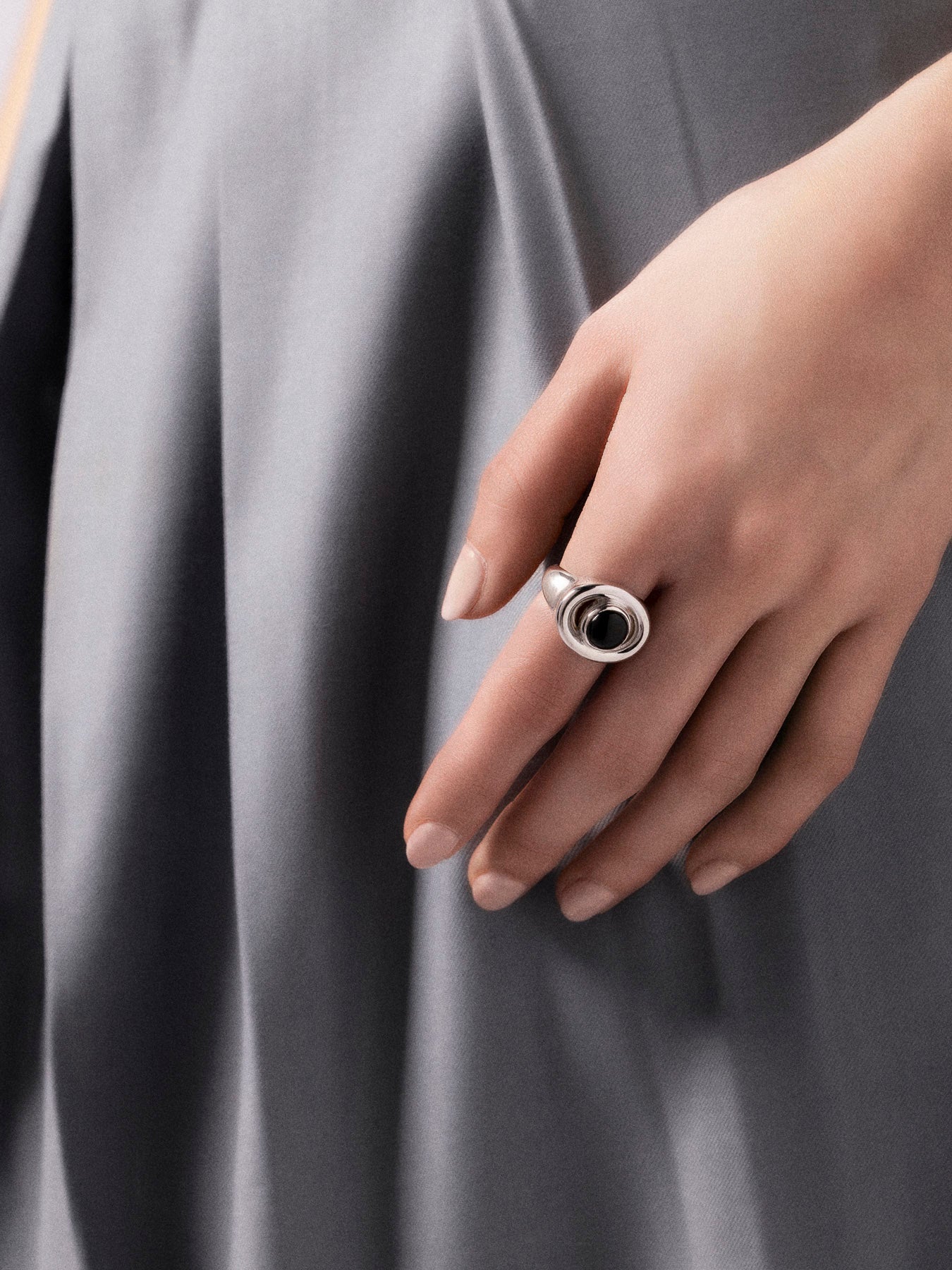 Sora Onyx Ring - MISHO - Rings