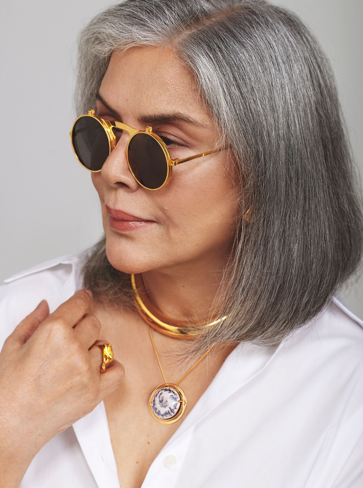 Memento Round Pendant White - MISHO - Pendant