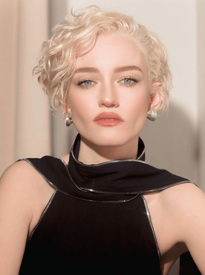 Julia Garner - Tavros Earrings - MISHO - CELEBRITY