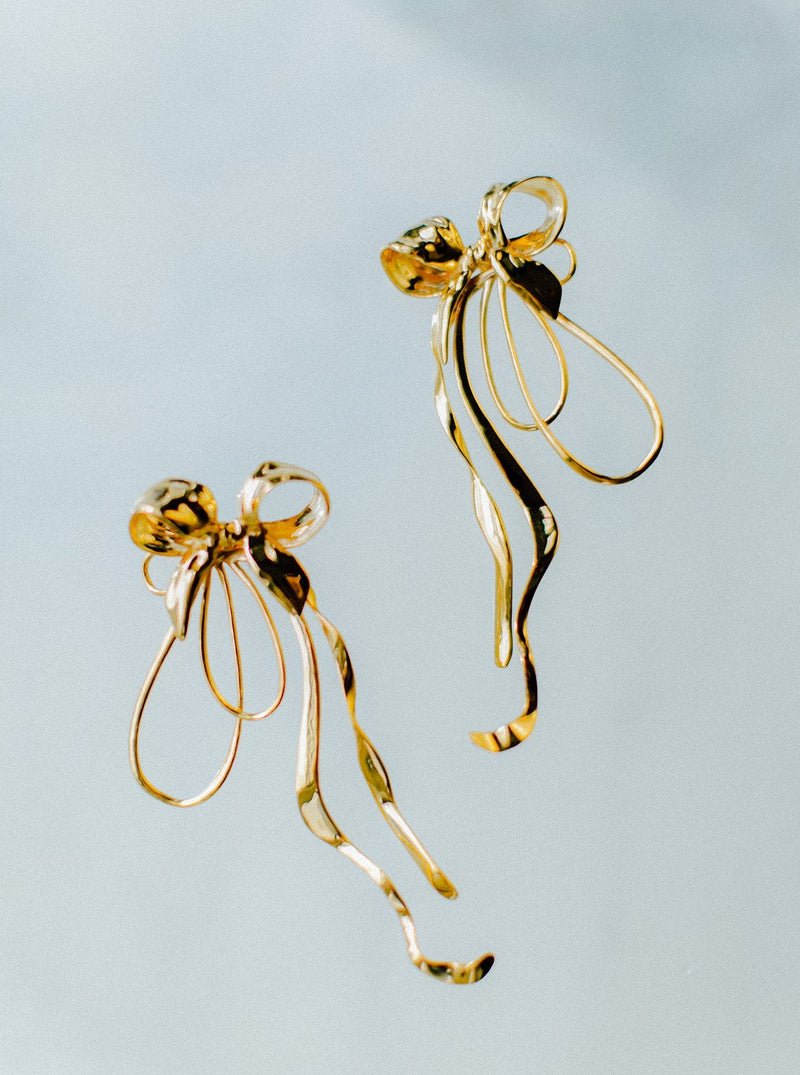 Khushi Kapoor - Bow XL Earrings - MISHO - 