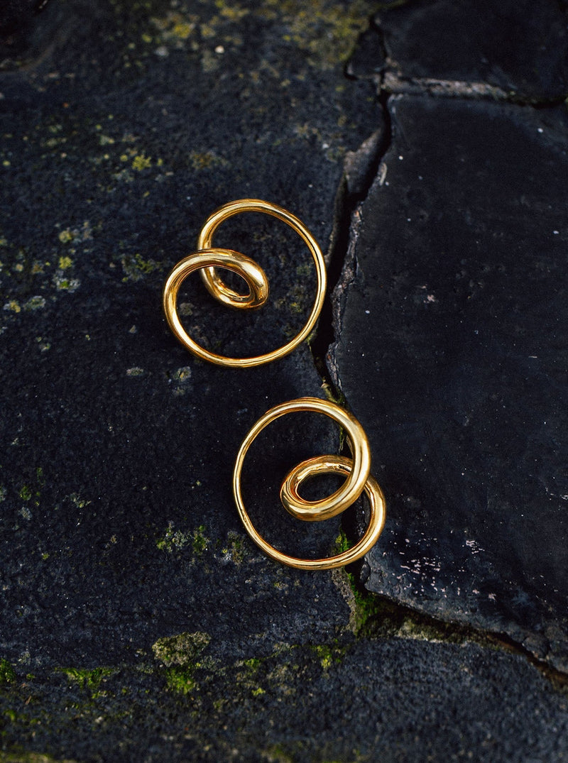 Selena Gomez - Swirly Mini Mismatched Hoops - MISHO - CELEBRITY