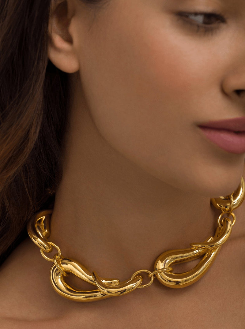 Tinashe - Chunky Twist Link Choker - MISHO - CELEBRITY