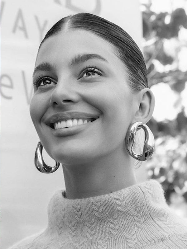 CAMILA MORRONE - MISHO - CELEBRITY
