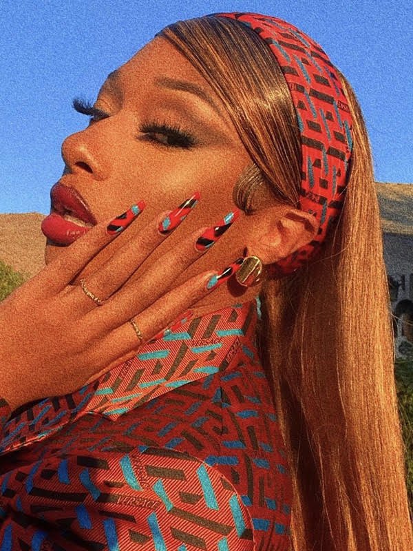 MEGAN THEE STALLION - MISHO - CELEBRITY