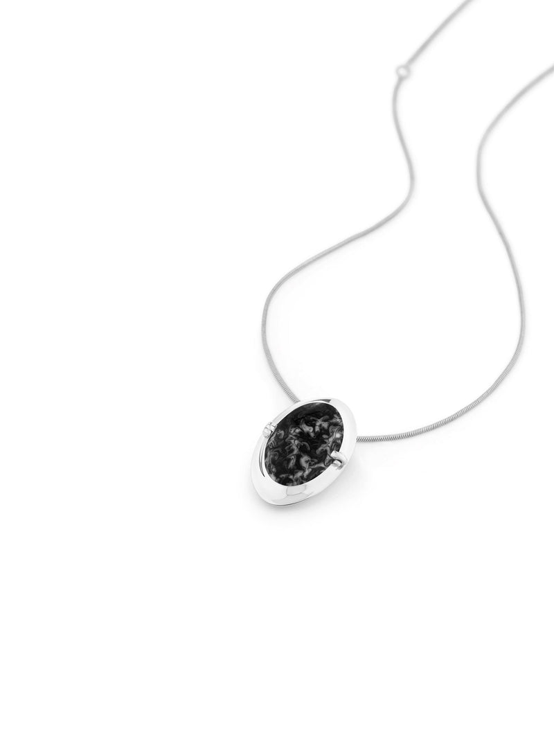 Memento Oval Pendant Black - MISHO - Pendant