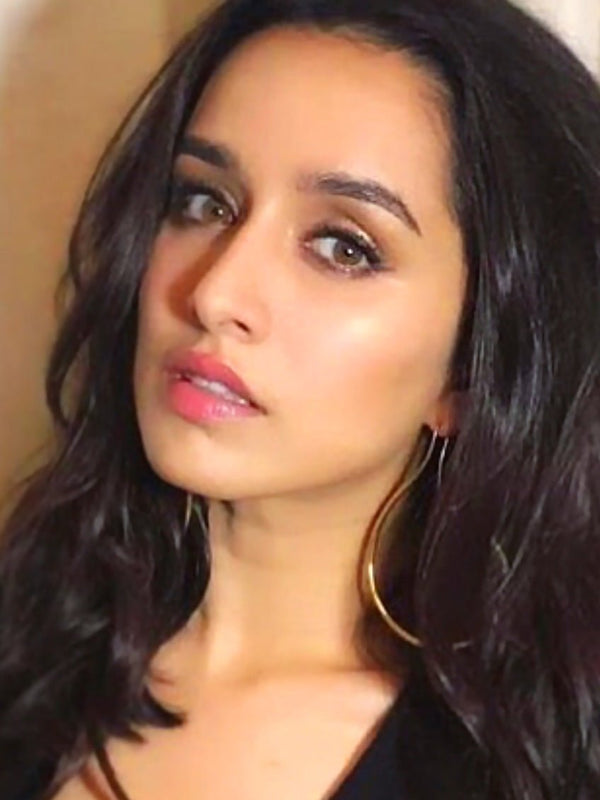 SHRADDHA KAPOOR - MISHO - CELEBRITY